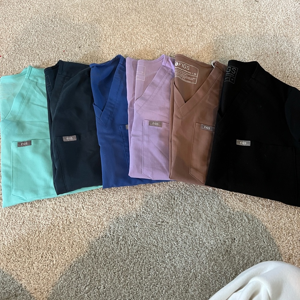 6 Fig Tops/6 Bottoms